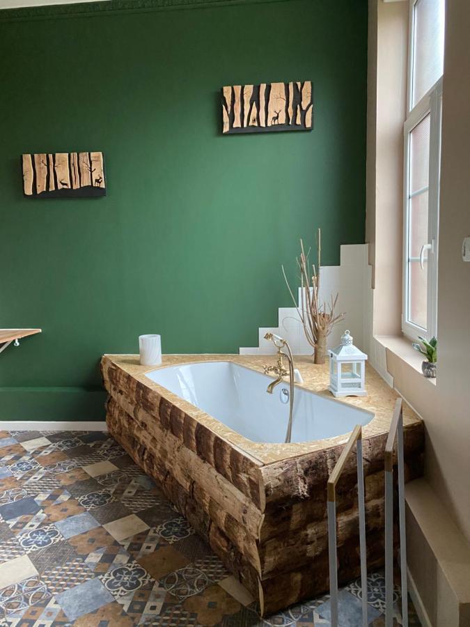Hypolite Bed and Breakfast Avesnes-sur-Helpe Eksteriør billede