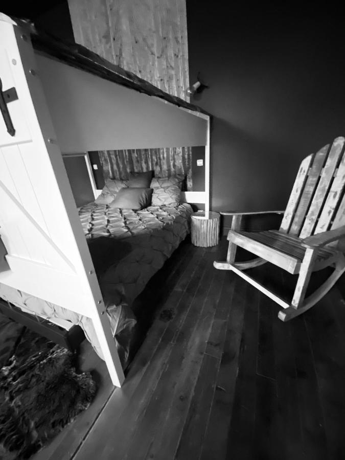 Hypolite Bed and Breakfast Avesnes-sur-Helpe Eksteriør billede