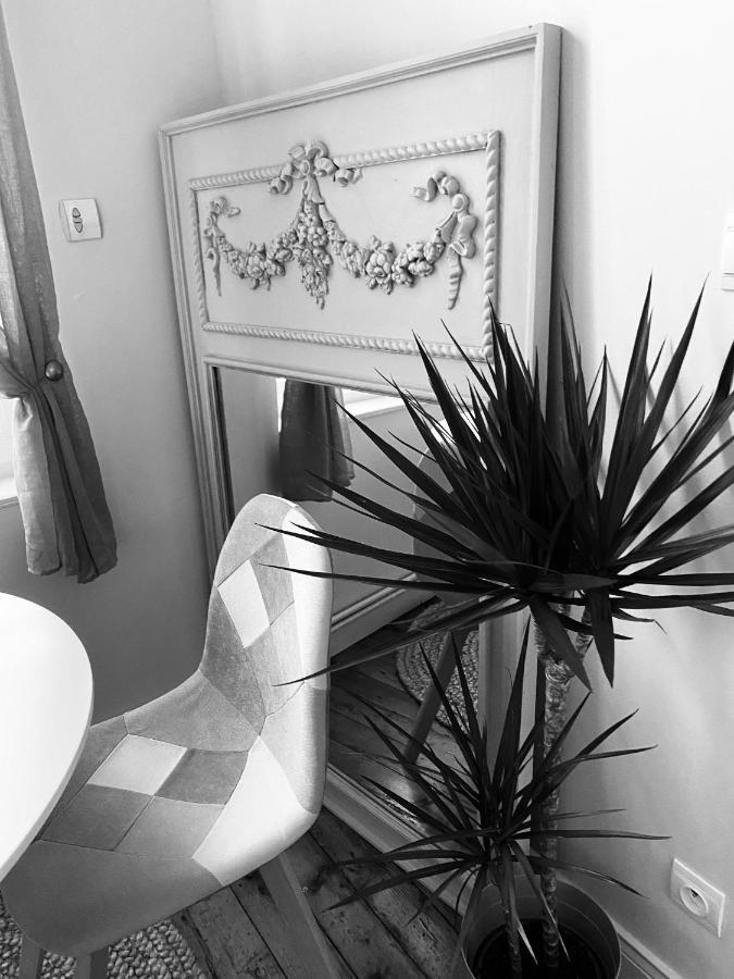 Hypolite Bed and Breakfast Avesnes-sur-Helpe Eksteriør billede